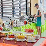 Eastiny Plaza Hotel