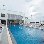 Flipper House Hotel - Sha Extra Plus
