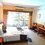 Authong โรงแรม