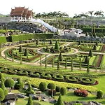 Ozo North Hotel 4*