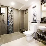 Hotel Oyo 458 Nakorn Siam Boutique