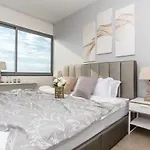 Unixx By Alvin Apartment