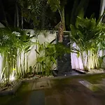Luxury Pool Villa, On Private Beach Project Majestic Pratumnak