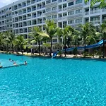 อพาร์ทเม้น Laguna Beach 3 *