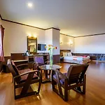 Marine Yensabai โรงแรม Pattaya