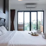 Tribe Hotel 3*