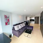 60sqm Luxury 1 Bed - Centre - Centara Avenue Residences - 704 *