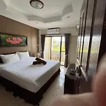 The Links 3*