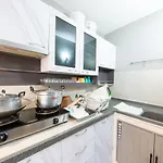 Baanda Pool Villas Pattaya