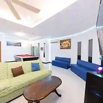 Baanda Pool Villas Pattaya