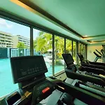 Arcadia Center Suites