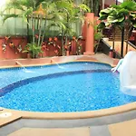 Kudos Boutique โรงแรม 4*