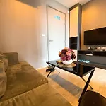 Apartment Base Long Balcony King-bed With Infinity Pool *