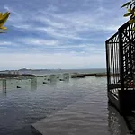 Edge Central * Pattaya