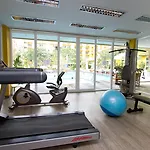 โรงแรมแกรนด์ เบลลา