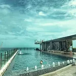 Apartment 海景2居室芭堤雅市区the Base网红无边泳池紧邻中央商场 Pattaya