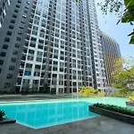 Sea View High Floor Free Wifi Free Netflix