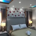 Majestic Pool Pattaya