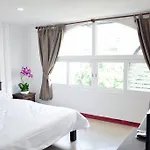 Guest house Seedling House 2*
