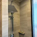 Apartment Edge