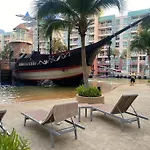 Grand Caribbean Condo Pattaya South Pool Access