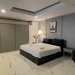 Del Max Pattaya