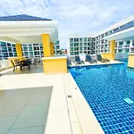 Arcadia Beach Continental 2 Bedroom Fast Internet Jacuzzi Waterfall