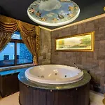 The Castle Pratumnak Hill 6 Bedroom Pattaya