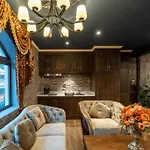 The Castle Pratumnak Hill 6 Bedroom *