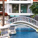 Espana Vacation Jomtien & Yahaha อพาร์ทเม้น *