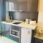 Arcadia Continental With Washing Machine