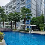 Apartment Grand Avenue - Pool-view Suite, 55sqm