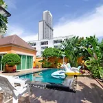 Rosewood Pool 1 * Pattaya