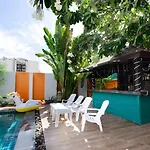 Rosewood Pool 1