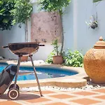 长住优惠-芭提雅市中心2卧泳池别墅，近网红悬崖餐厅sky Gallery步行街