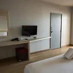 Marine Yensabai โรงแรม Pattaya