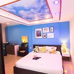 โรงแรม Pace