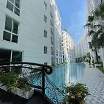 Free Power&wifi,work Remotely, Kitchen,deal