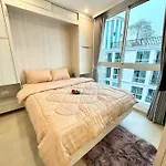 Free Power&wifi,work Remotely, Kitchen,deal Pattaya