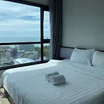 Apartment The Base Pattaya