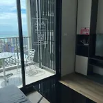 Apartment The Base Pattaya