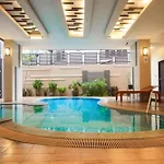 โรงแรม Tycoon Holiday Hotel Pattaya