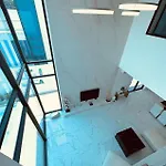 Xhs Holiday Villa