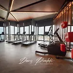 Luxury Edge Seaview Pattaya