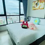 The Base Central Pattaya 338 By Numam