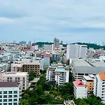 The Base Central Pattaya 338 By Numam