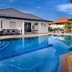 Villa Sabai Minutes To City, Beach, Walkingstreet