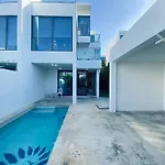 Palm Springs Pool Villa C8