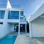 Palm Springs Pool Villa C8