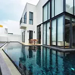 Pupae Pool Villa Inara